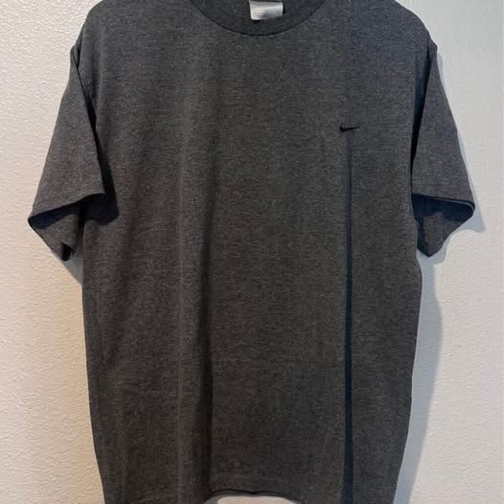 Nike Grey T-Shirt
